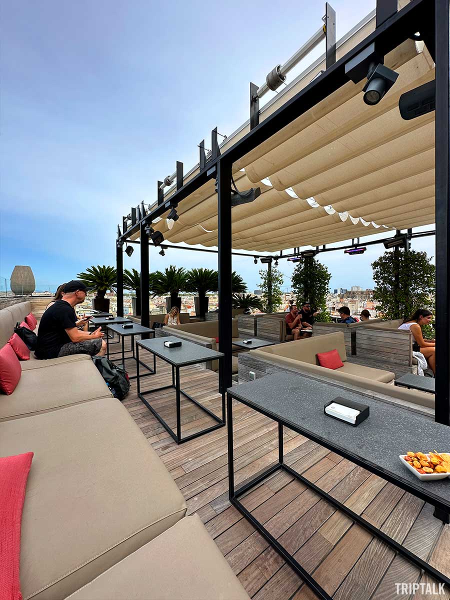 De rooftop bar van Grand Hotel Central in Barcelona