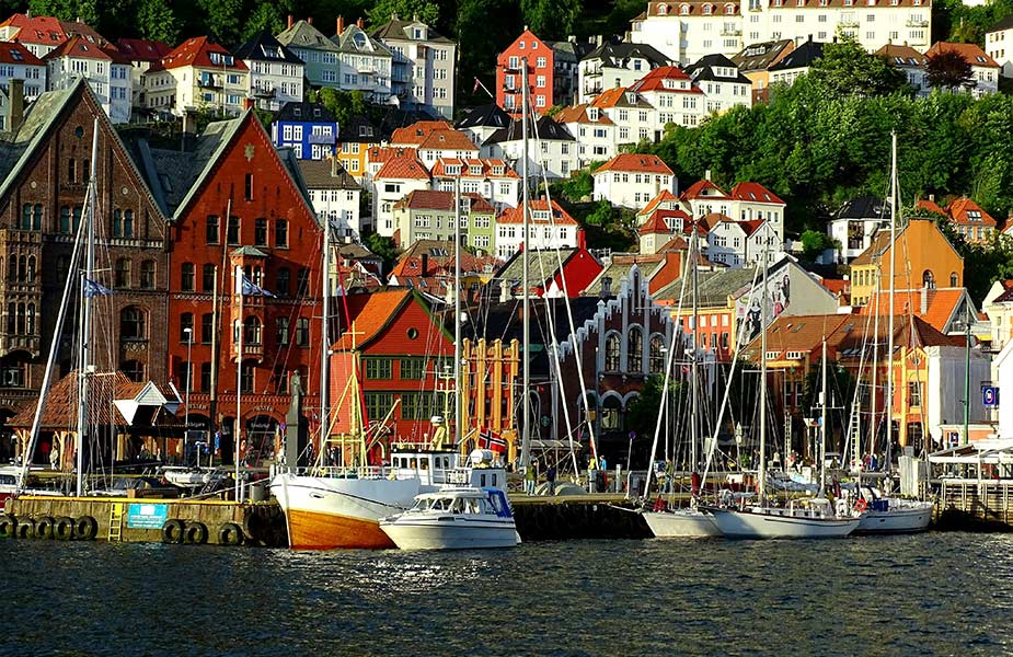 De kleurrijkje huisjes in Bergen