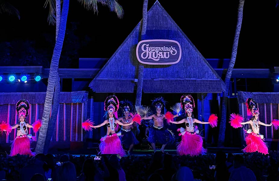 Polynesische show bij Lau op Oahu