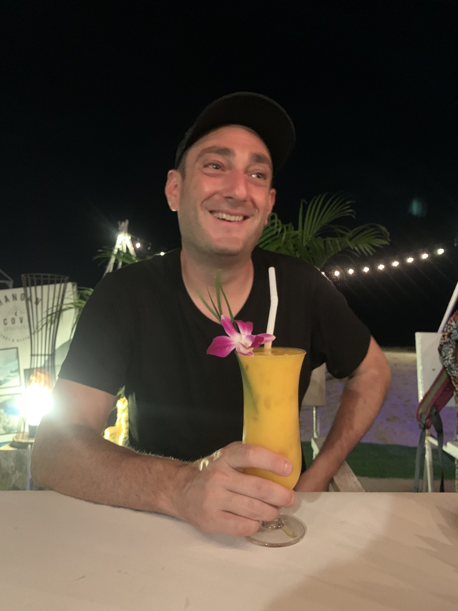 Cocktail bij Zen Beach