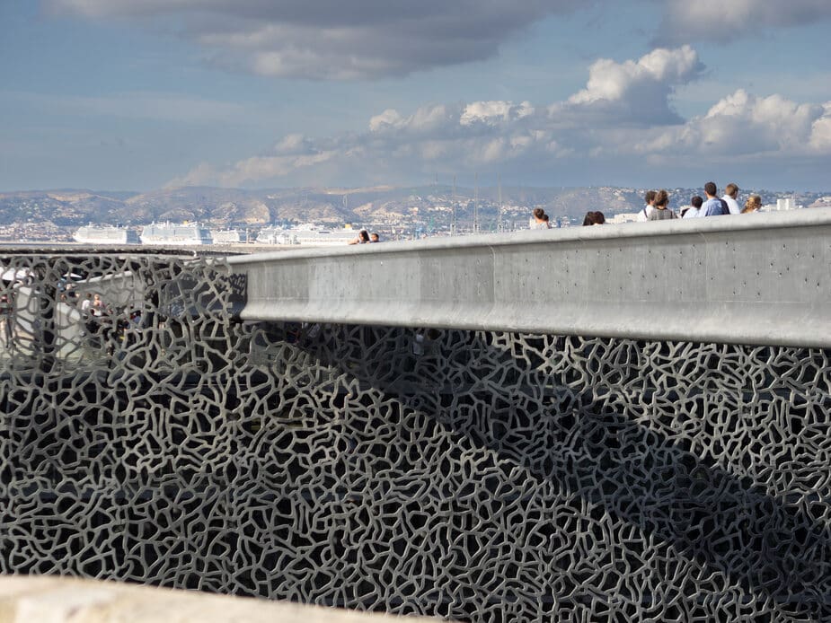 Brug naar Mucem Museum