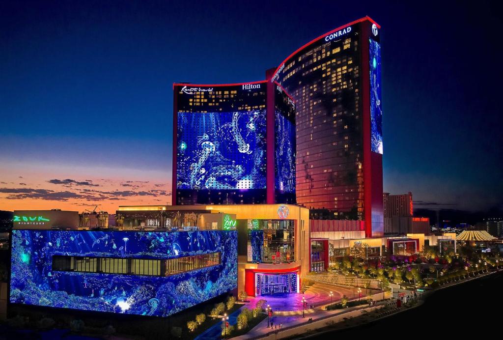 Resort World Casino en Hotel